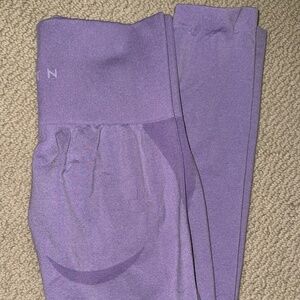 NVGTN lilac contour seamless leggings